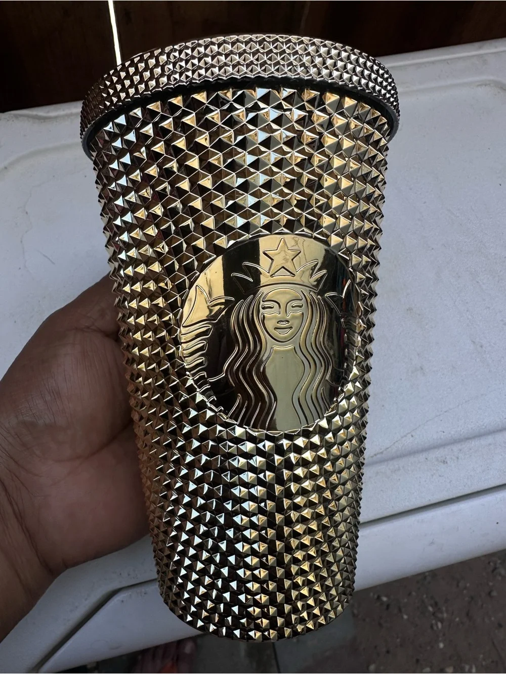 Starbucks eye catching
